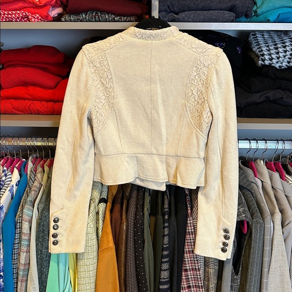 We The Free cream long sleeve cropped lace detail military style jacket size 4 - Picture 3 of 3